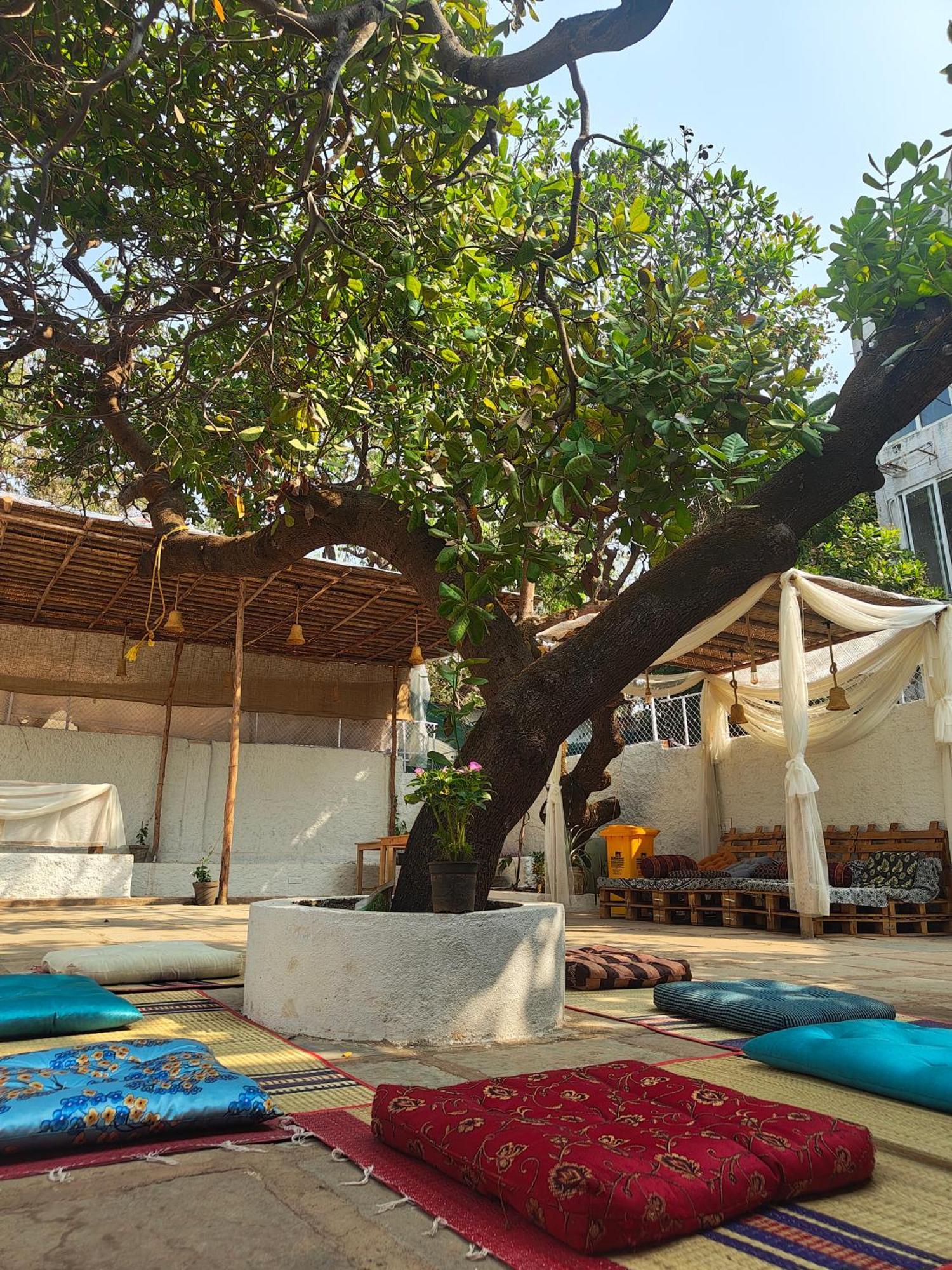 Hot - House Of Travellers, Vagator Exterior foto